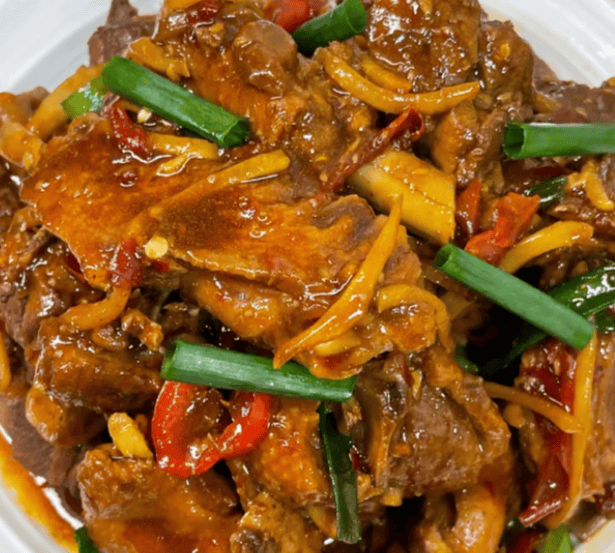 江西特色农家焖鸭！解锁江西乡间最地道美味