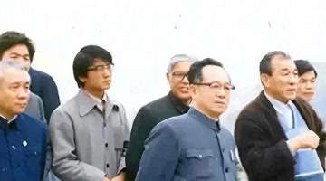 大三线建设偶遇彭德怀 谷牧站着作报告不敢落座 全场观众见证感人瞬间