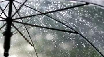 北京市防汛部门提醒：降雨还没结束，请市民减少外出
