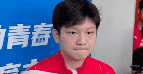 抵达上海,樊振东正式上任,亮相新岗位,薪酬曝光,王励勤期待