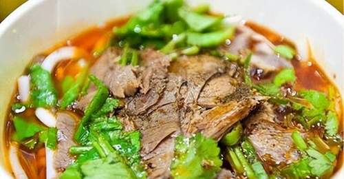 兴义羊肉粉:贵州美食的独特名片