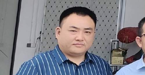 后续!官方通报国企老板办公室收礼:属实,已对涉事人免职处理