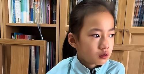 “早餐这么丰盛,女儿却翻白眼”,网友忍不了:饿她几顿就老实了