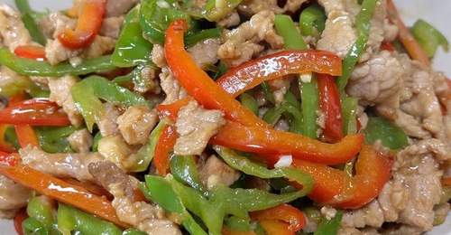 夏日开胃下火菜：青椒炒豆干、肉丝、木耳，5道美味食谱不油腻