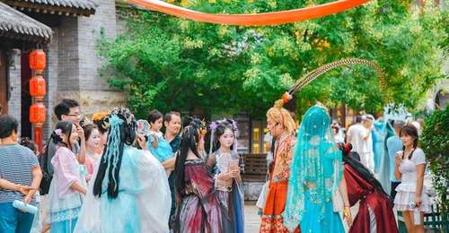 2026年暑期穿汉服逛洛邑古城 洛阳老城区多元国风活动邀你沉浸式感受古都文脉