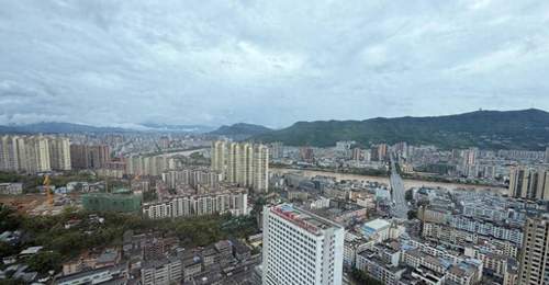 被商业化裹挟的景区正渐失本真 多元参与式自然旅游体验何时回归