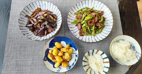 幸福就在身边!老两口晚餐,3个农家小菜,老公直夸太好吃!