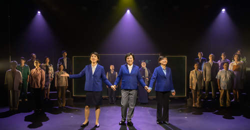 中小学“掌门人”温情演绎教育家精神,原创话剧《校长的故事》在沪上演