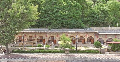 延安市宝塔区300孔窑洞焕发文旅新活力