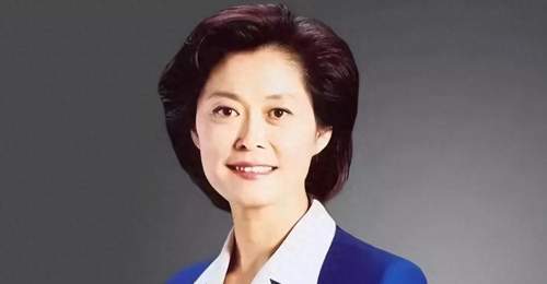 敬一丹突发健康状况 全网观众盼官方披露确切消息