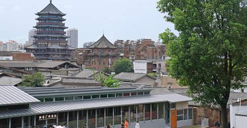景德镇陶阳里迎来申遗喜讯 游客参与体验非遗文化热情高涨