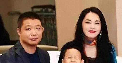 从婚姻到事业的清醒转身 姚晨离婚后以多元协作模式获观众认可