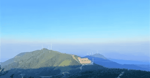 武汉人周末清凉玩法升级!40分钟车程解锁通山多元亲水活动,踩水捞鱼玩漂流太自在