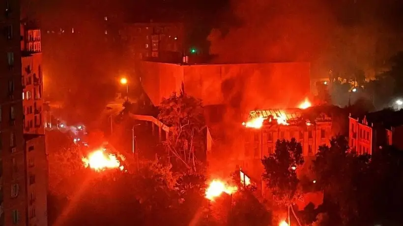 166枚导弹无人机夜袭基辅:俄军动用“锆石”高超音速武器,乌方拦截126目标