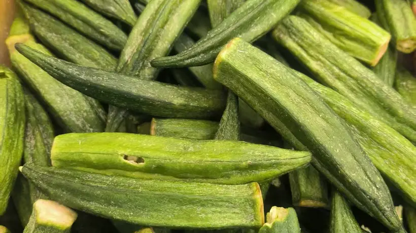 咬得到鲜蔬本味!来体验冻干秋葵脆的清爽轻食乐趣