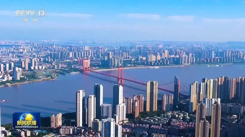 参与科技盛会感受创新脉动：跟着总书记的指引投身中国式现代化科技征程