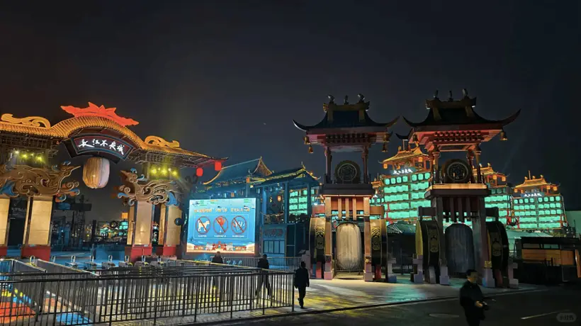 排队入局不夜城项目?看各地参与的文旅新玩法怎么玩出参与感