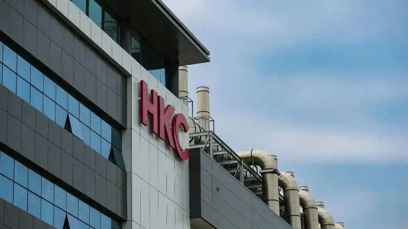 深圳华强北,杀出3000亿面板巨头