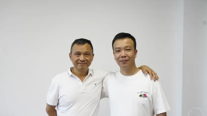 ”载“李要得”进藏的“黄色法拉利”运抵重庆,两位的哥感慨:这趟能吹一辈子