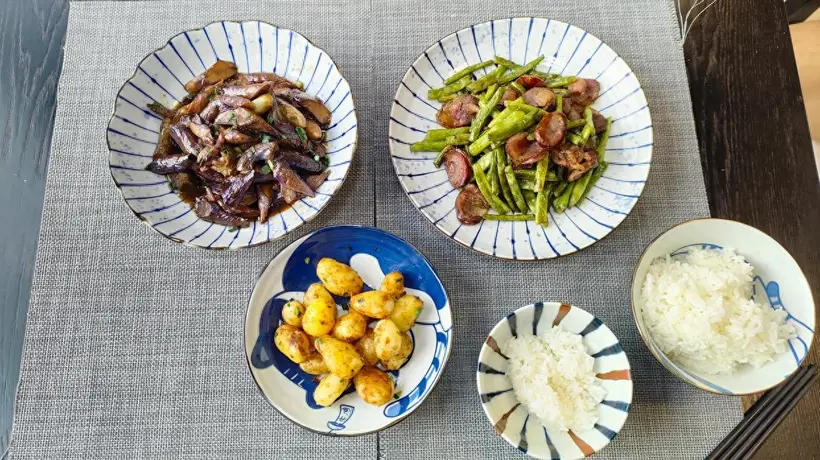 幸福就在身边!老两口晚餐,3个农家小菜,老公直夸太好吃!