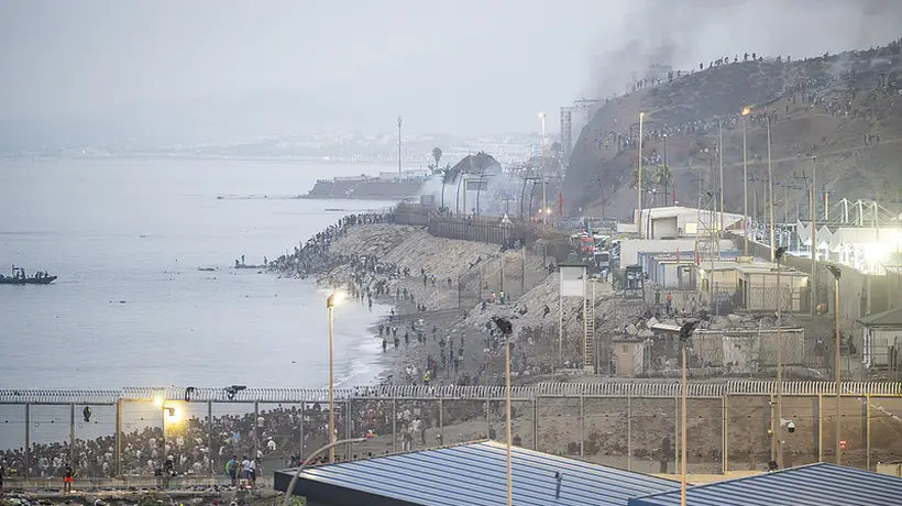 西班牙休达非法移民越境事件致72人罹难 当地正强化边境管控推进遣返