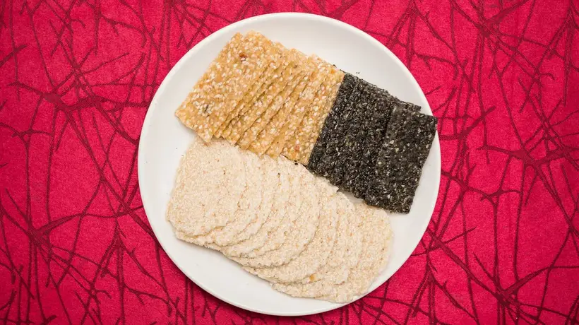 西坡浇切片:要薄脆带韧还得够多 这份带烟火气的吃食藏着点心的讲究