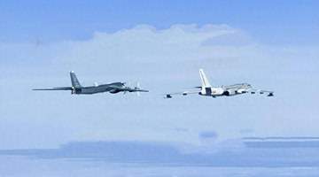 10余架中俄军机再入韩国防识区!韩国战机紧急升空,却只能干瞪眼?