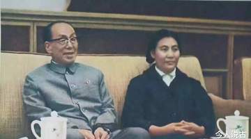 毛主席想调整空军领导班子,副统帅直接顶回去:还是得用吴法宪