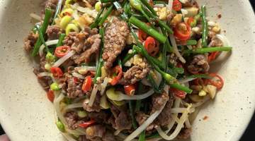 竟如此简单！家常菜王炸组合：豆芽炒牛肉的脆嫩秘诀