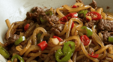 吉安泰和牛肉炒粉:赣地烟火中的硬菜美味