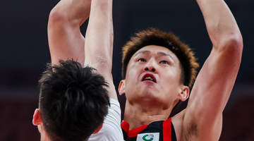 7月24日球迷热议广东男篮新主帅人选 周鹏有望接掌帅印引期待