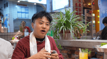 对话当事人 | “李要得”:打车到拉萨把屁股都坐痛了,因为重庆选择了“黄色法拉利”