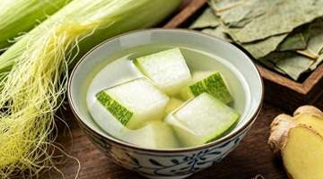 祛湿先辨体质,四道家常汤方让你脾胃清爽过夏天