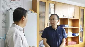 董立军调研督导黄果树暑期旅游服务保障工作