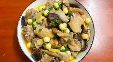 立秋来试试莲子配鸡腿 软糯鲜爽还解腻