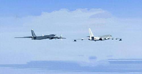 10余架中俄军机再入韩国防识区!韩国战机紧急升空,却只能干瞪眼?