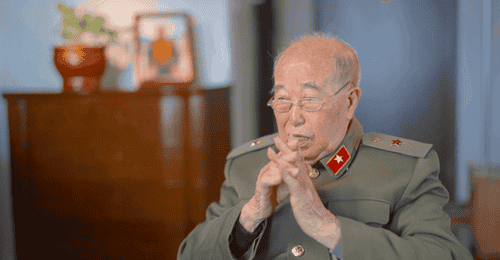 被授少将军衔的第一代导弹兵,这样霸气定义火箭军!