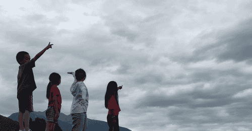 高考699分的河南女孩韩雅平被网暴,到底戳中了谁?