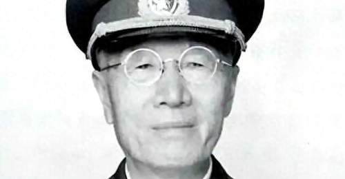 开国中将万毅说:庐山会议有两个谣传,需要澄清一下