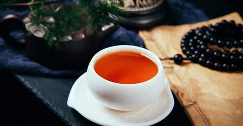 泡出红茶蜂蜜甜香 参与多元品茶活动解锁新手变老师傅的秘密