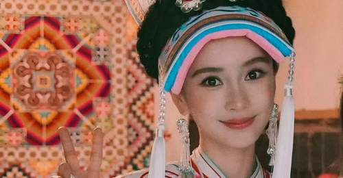 来羌寨偶遇Angelababy？她的民族风广告造型，网友看得直呼太惊艳