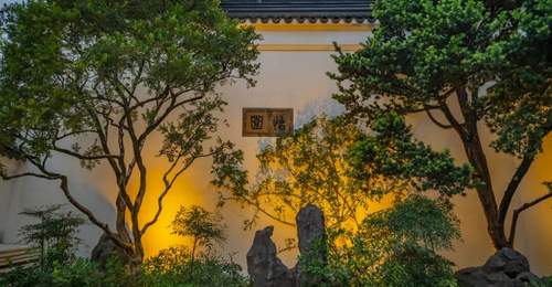 夏夜怡园,邂逅江南月下清欢