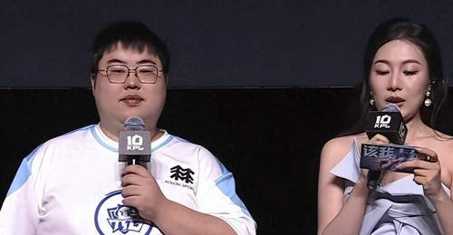 TTG零封WB 小胖高情商称赞对手 胖皇野王本色尽显