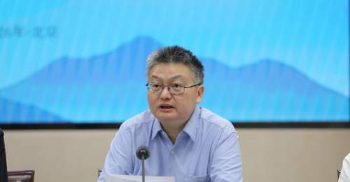 与名家共赴山川之约 体验路内《山水》的沉静叙事魅力