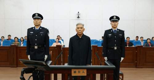 反腐专题片披露典型案例：原发改委副主任徐宪平因利用职务便利谋私获刑，忏悔称退休后思想松懈犯大错