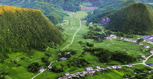 来丰都下坝村解锁23℃山野清凉 参与多元活动体验川东古村独特魅力