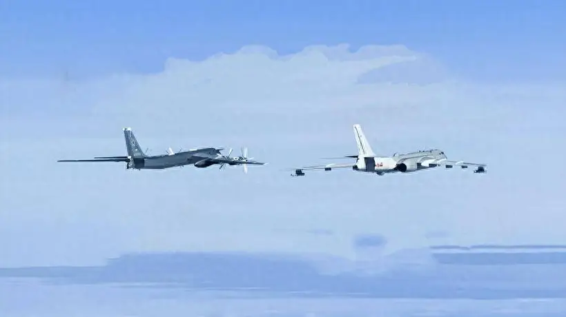 10余架中俄军机再入韩国防识区!韩国战机紧急升空,却只能干瞪眼?