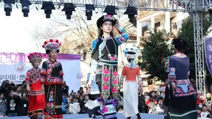 文体休闲双向发力,特色项目持续扩容,近距离感受地道南博风情