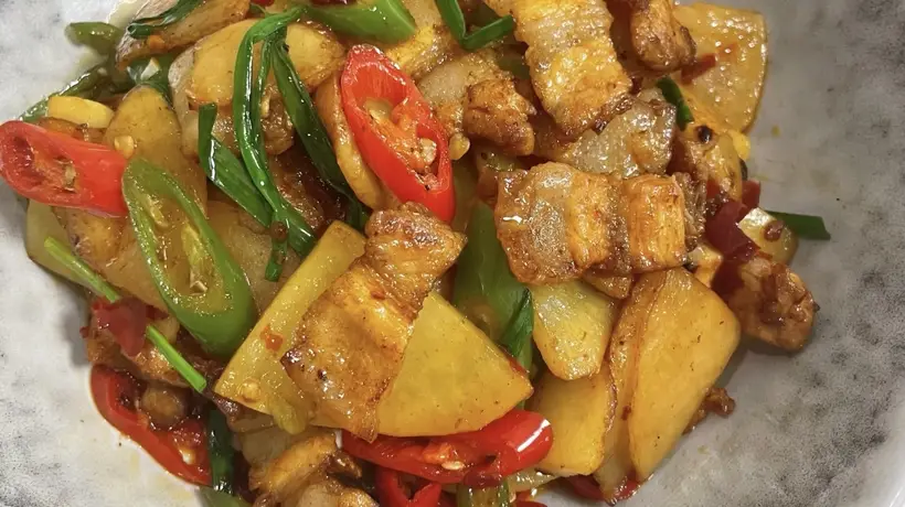 五花肉炒香辣土豆片,一口入魂的米饭杀手