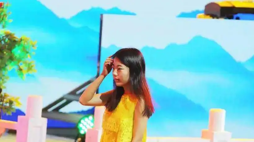 蒋方舟“阴沟翻船”,天才少女是人设更是包袱